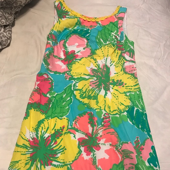 Lilly shift dress - Picture 1 of 3